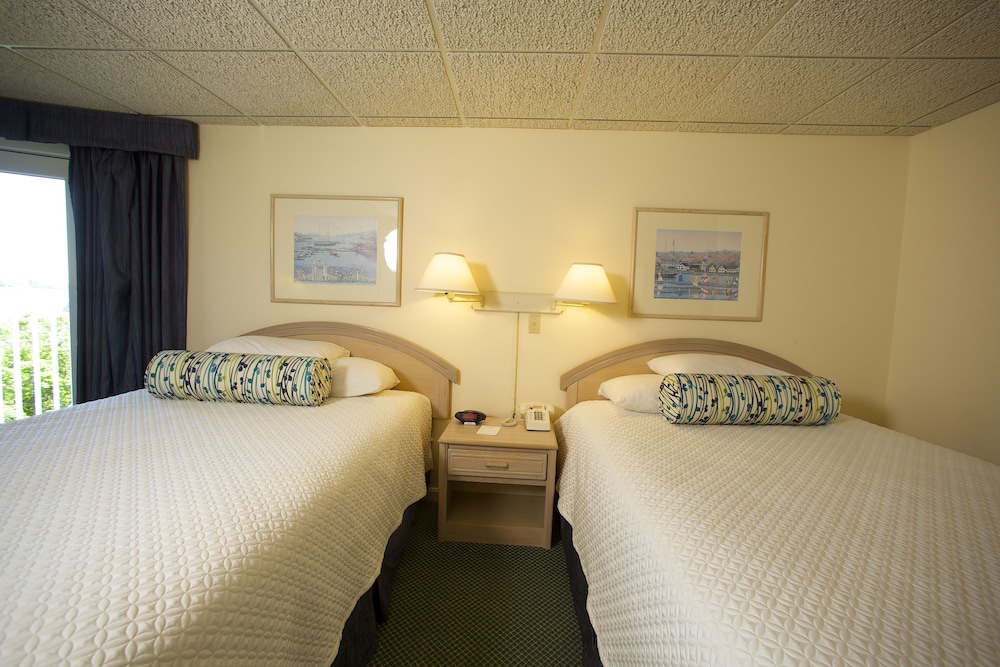 Anchorage Inn and Resort 12/50