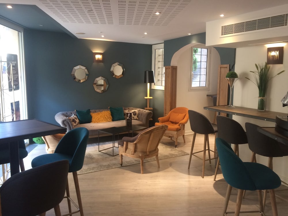 Mercure Avignon Centre Palais des Papes Hotel 58/70