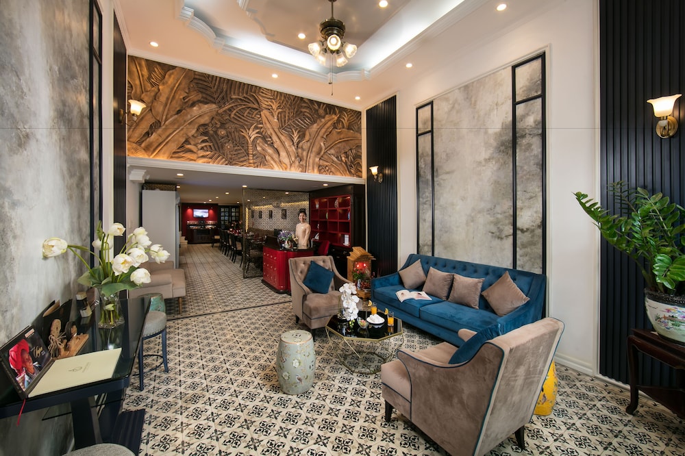 Golden Rooster Hotel 50/62