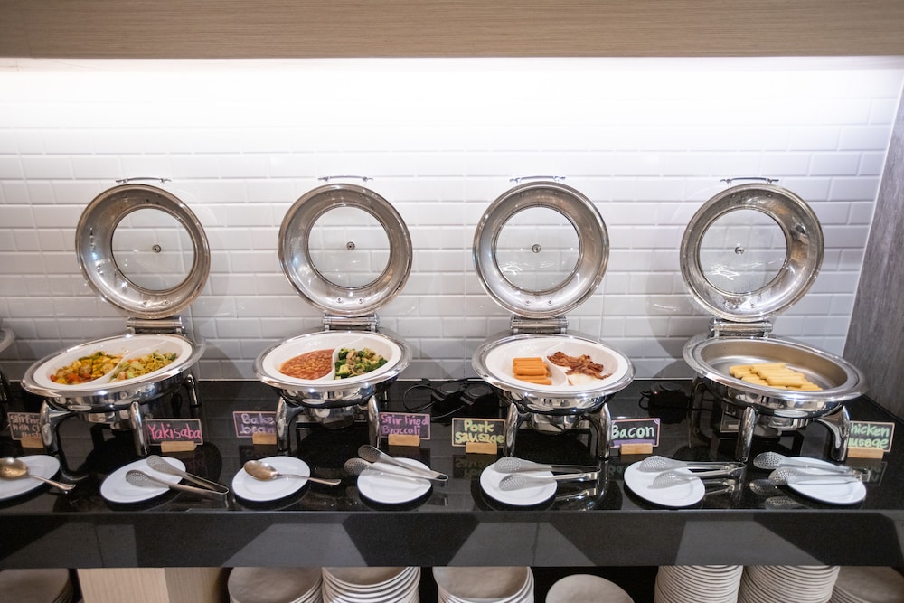 PARKROYAL Suites Bangkok 51/65