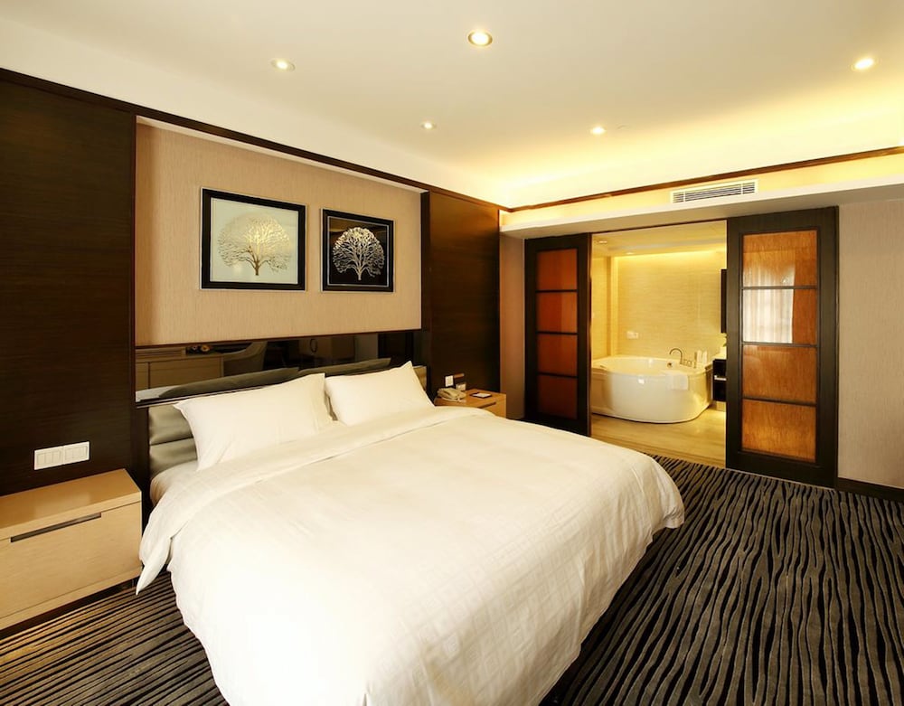 Honlux Apartment 18/50