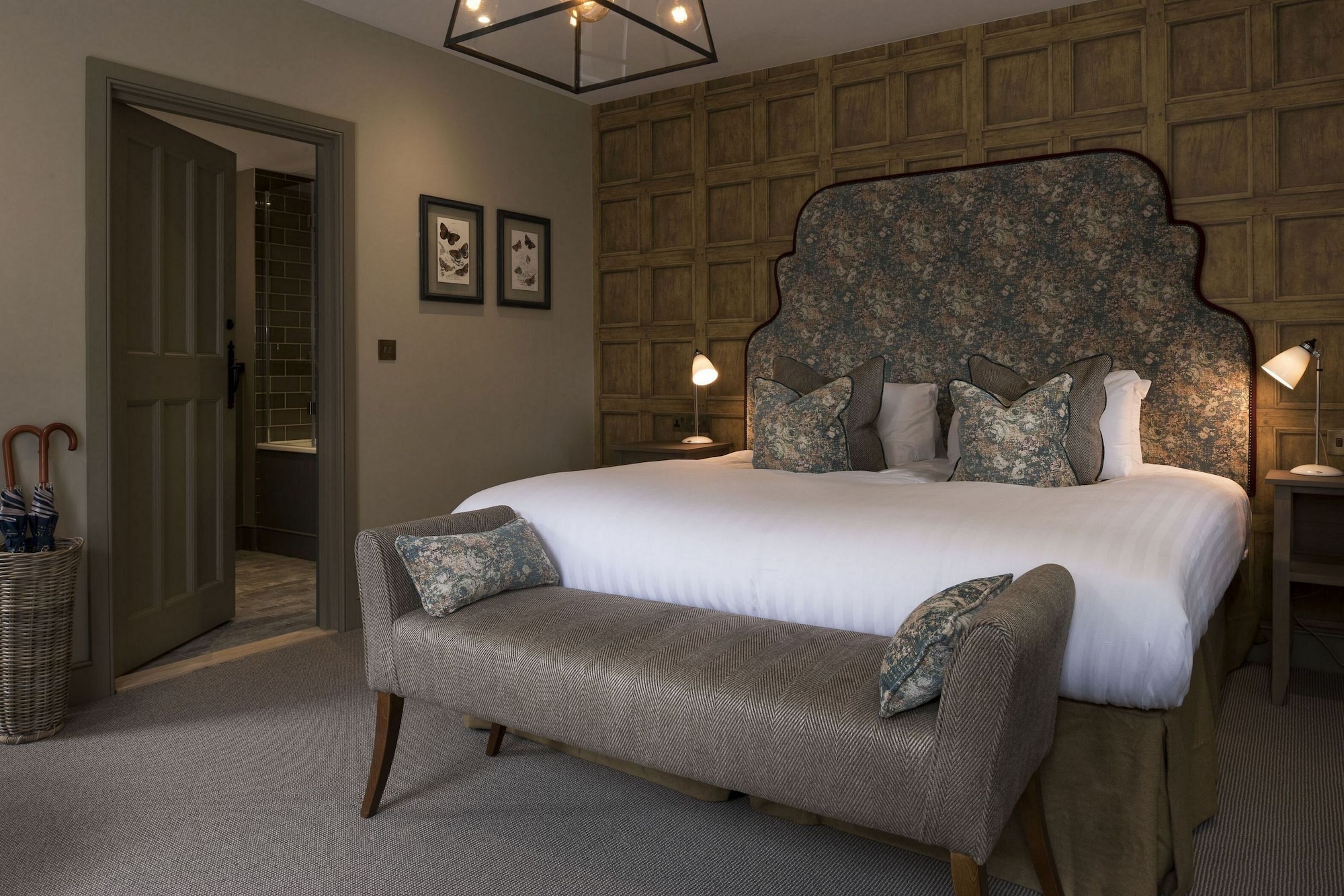 Courtyard, Superior, King Bed