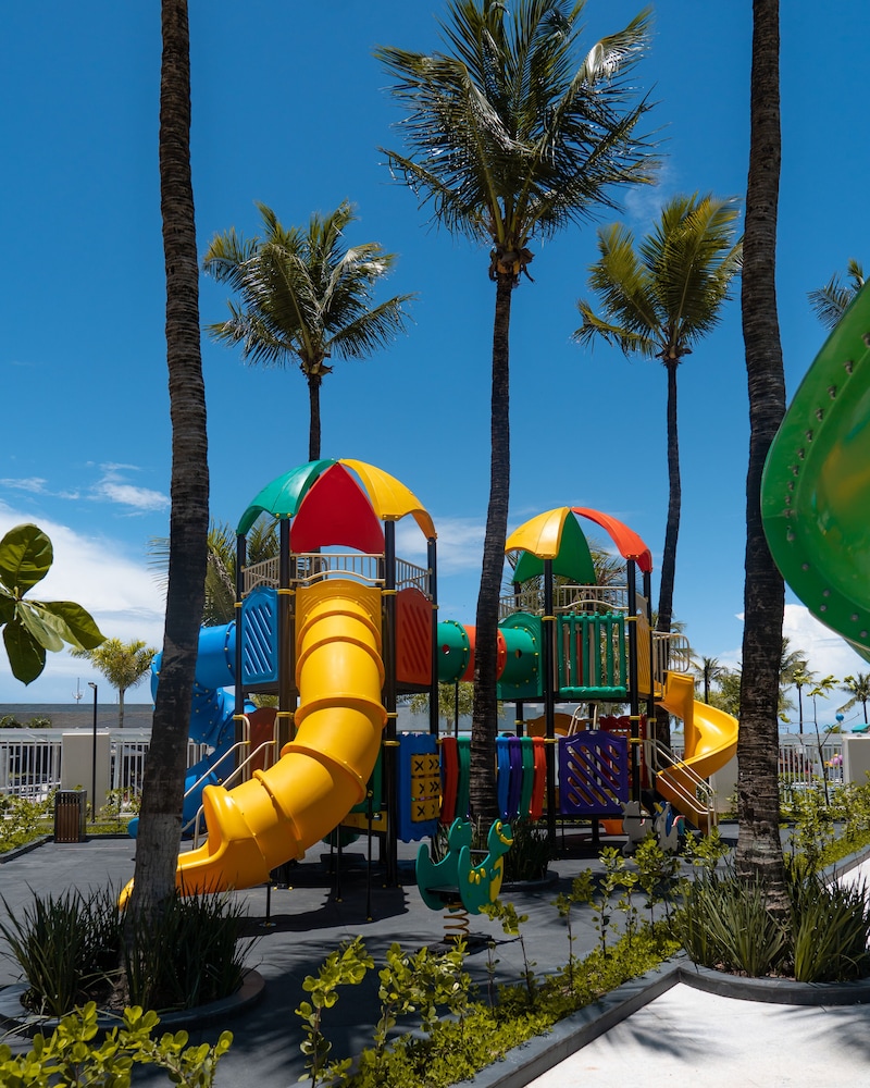 Premium GAV Resorts 28/40
