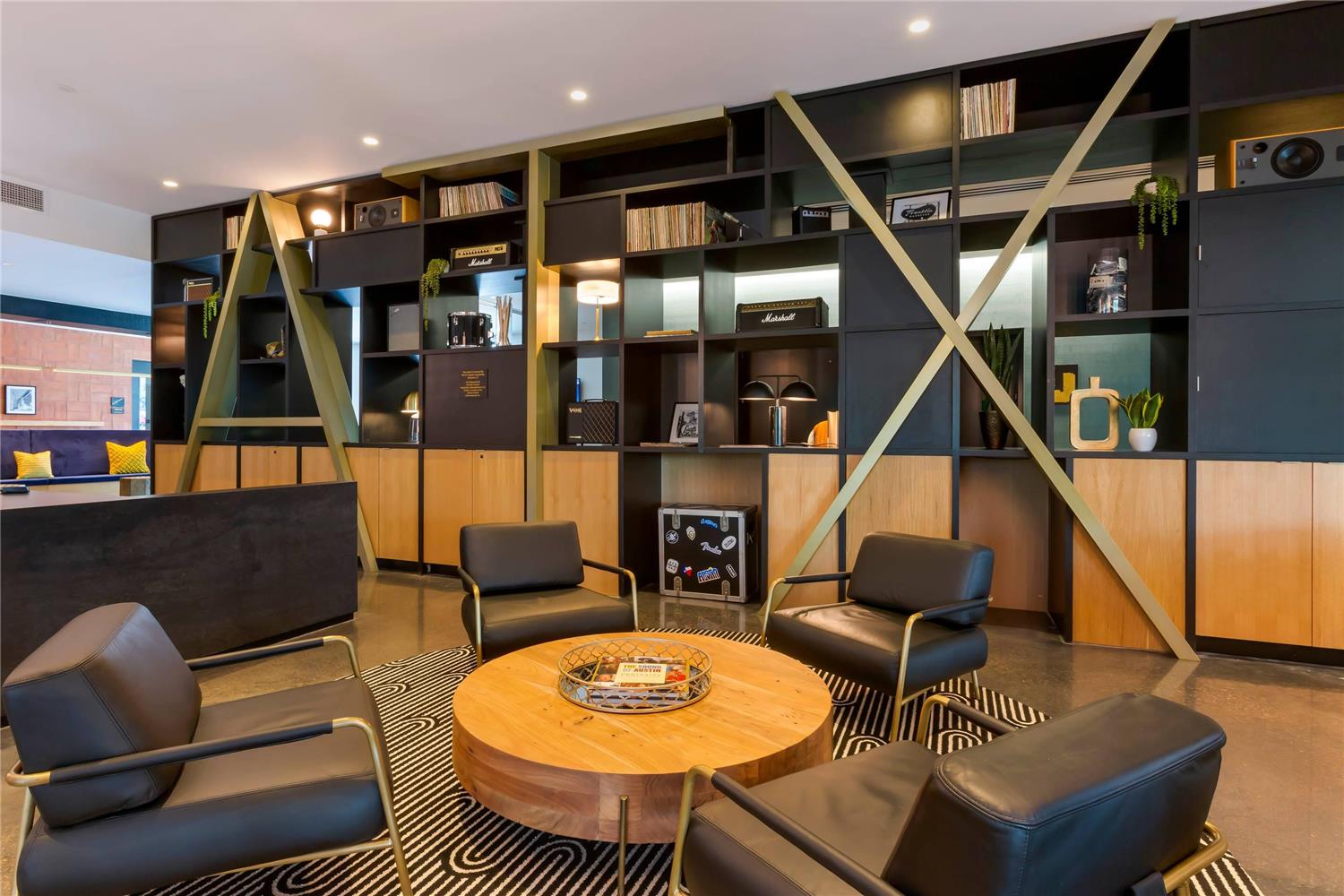 Cambria Hotel Austin Airport 34/47