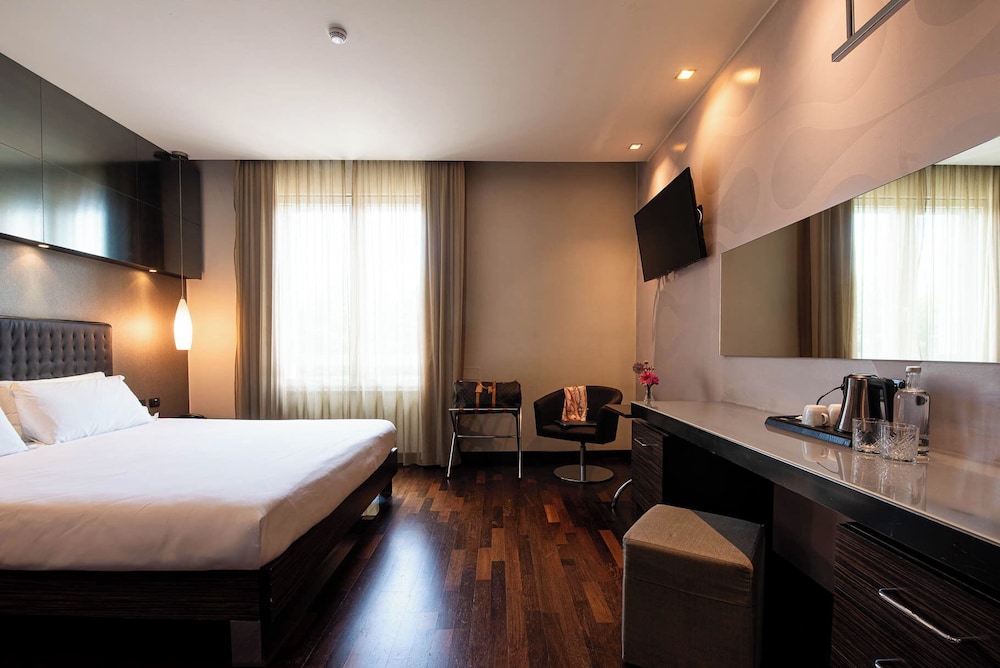Axolute Comfort Hotel 8/50