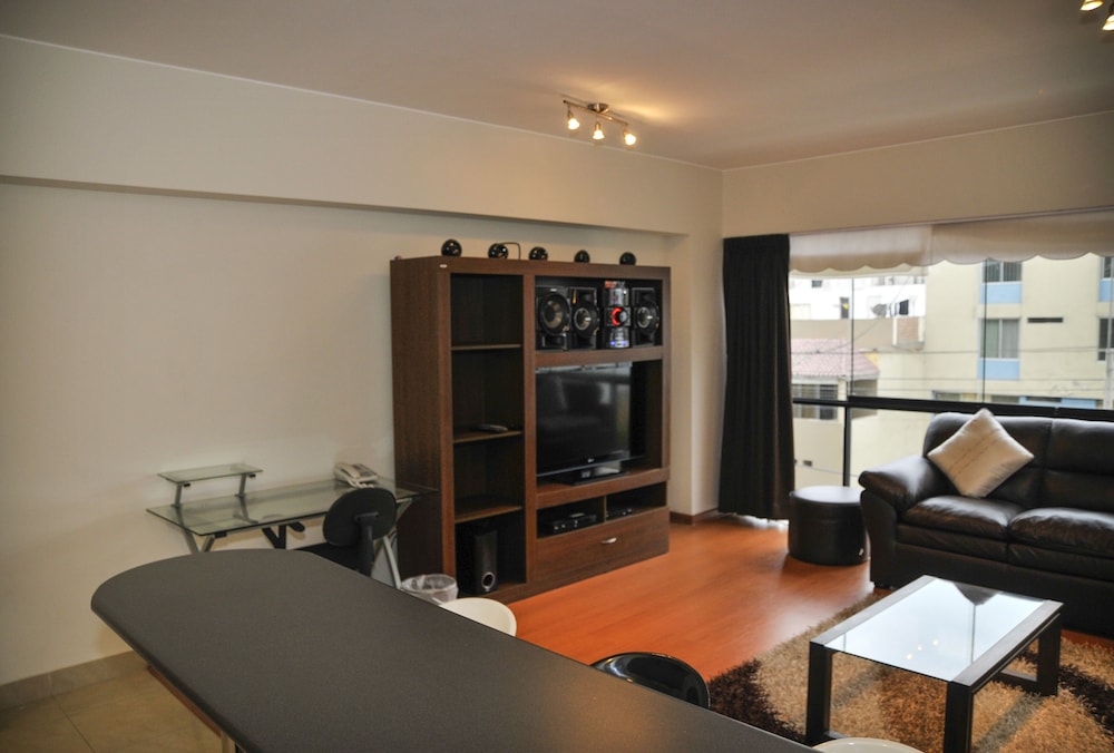 Lux Miraflores Apartments Tripoli 31/42