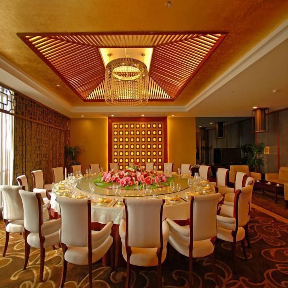 Grand Metropark Hotel Chongqing 29/33