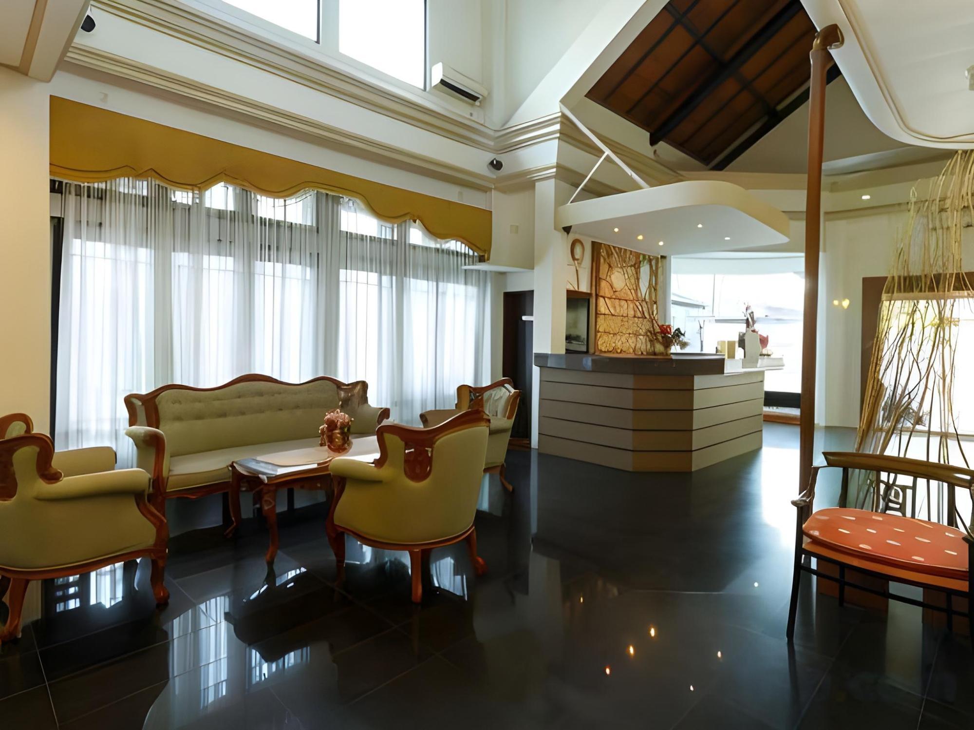Mervit Hotel 24/35