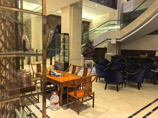 Sihai Hotel 17/24