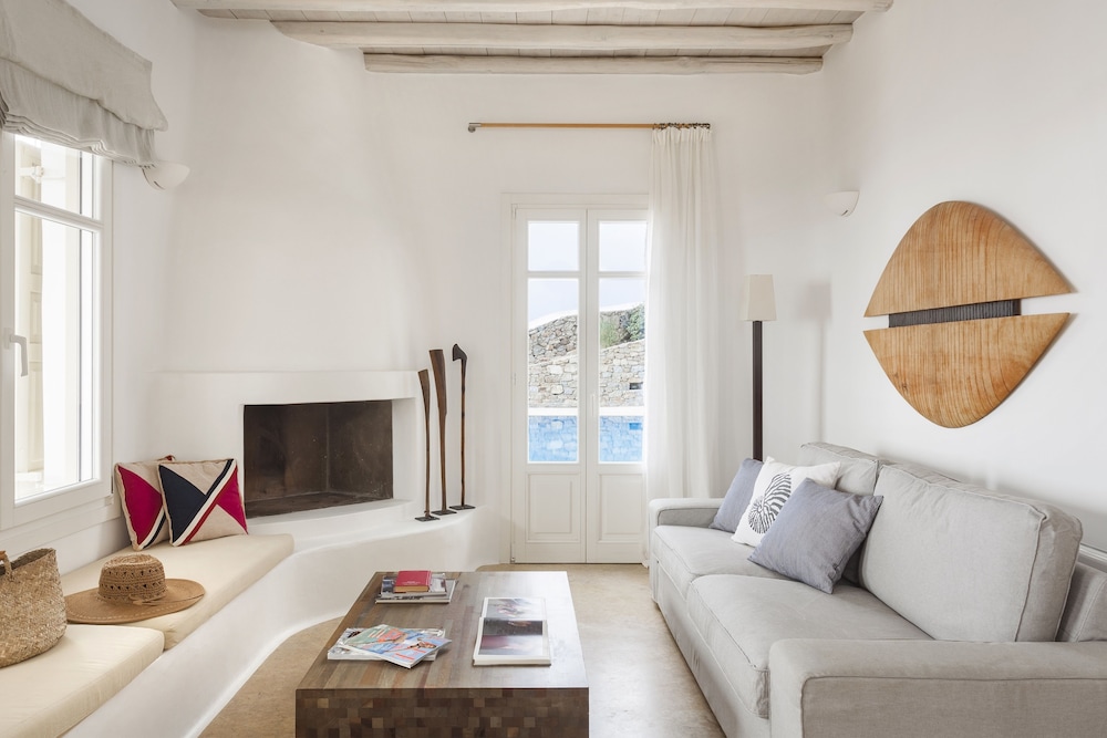 Agios Lazaros Resort 25/50