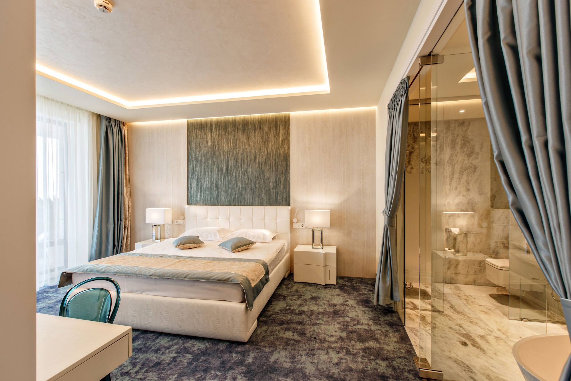 Sky, Senior, Suite, King Bed, Sea View, Terrace, Accessible، Hotel Opera Mamaia 3/7