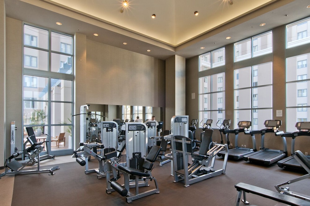 Westin Pasadena 24/47