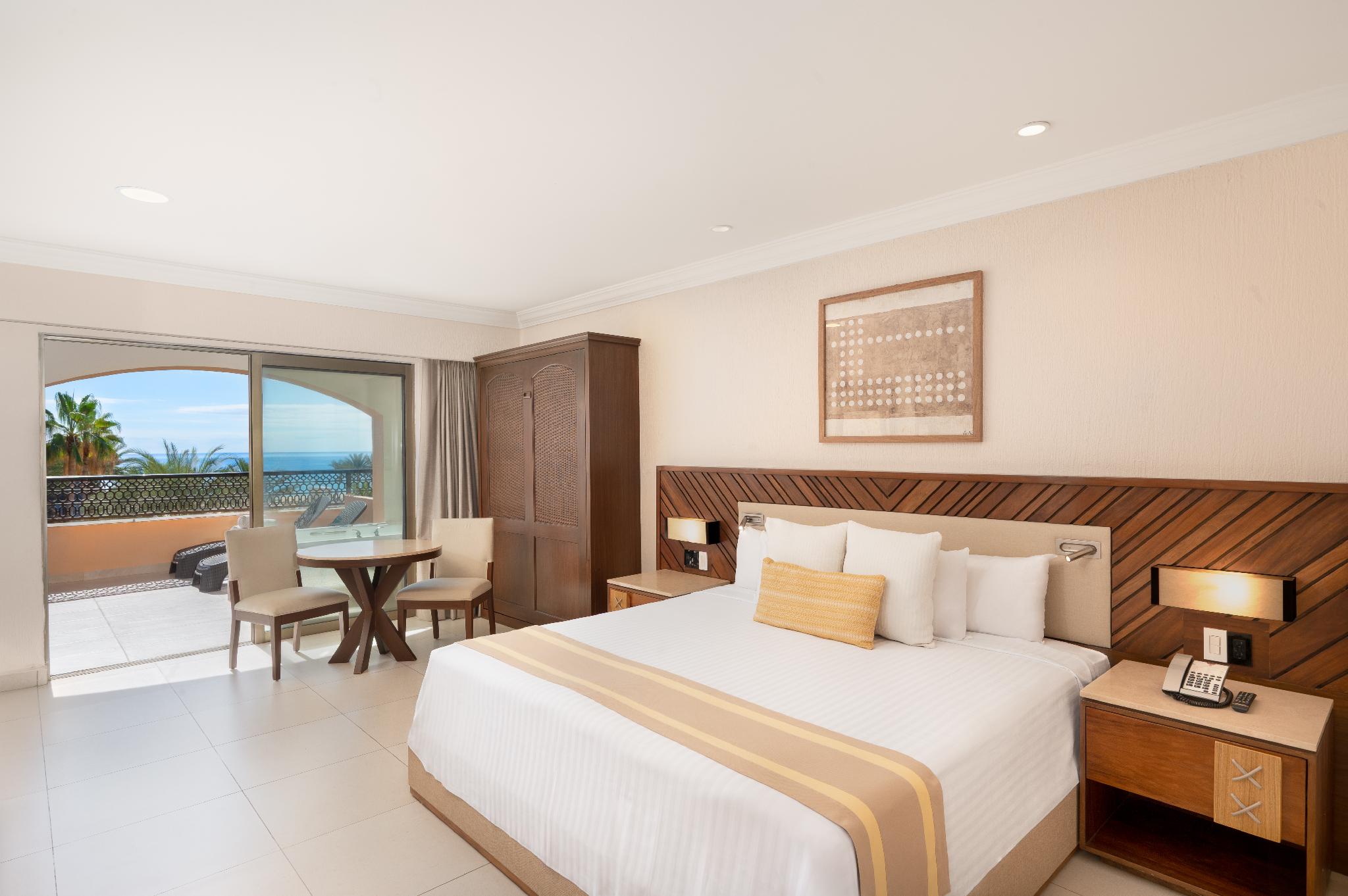 Deluxe, Ocean View, Hot Tub