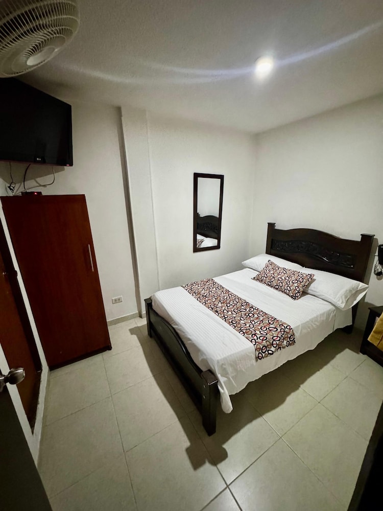 Hotel Tucan Pereira 21/36