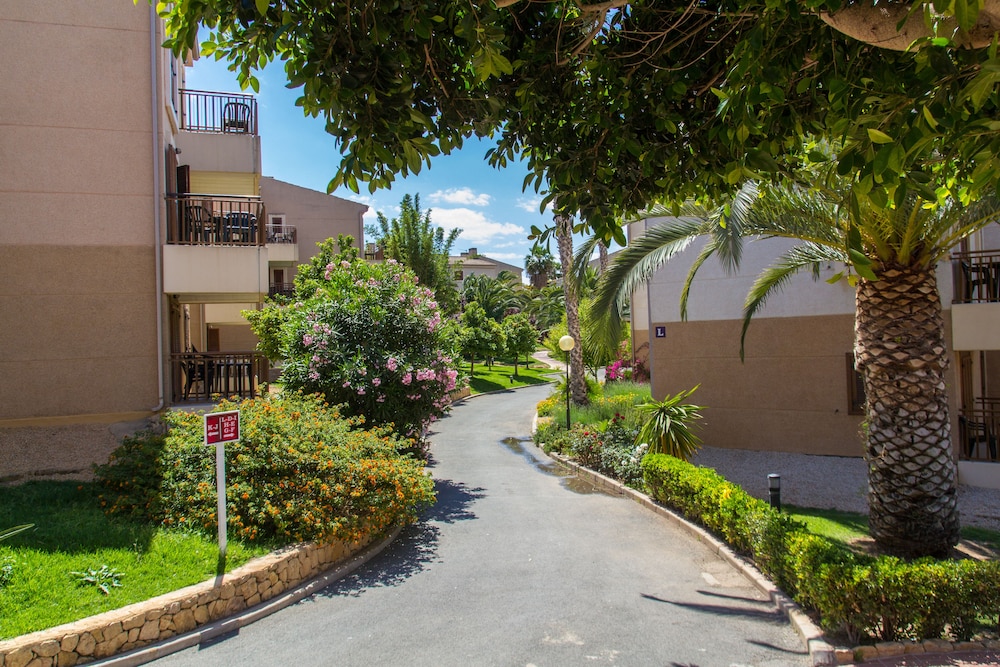 Albir Garden Resort 46/50