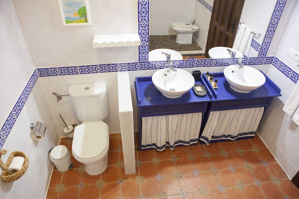 CORTIJO DE SALIA 30/32