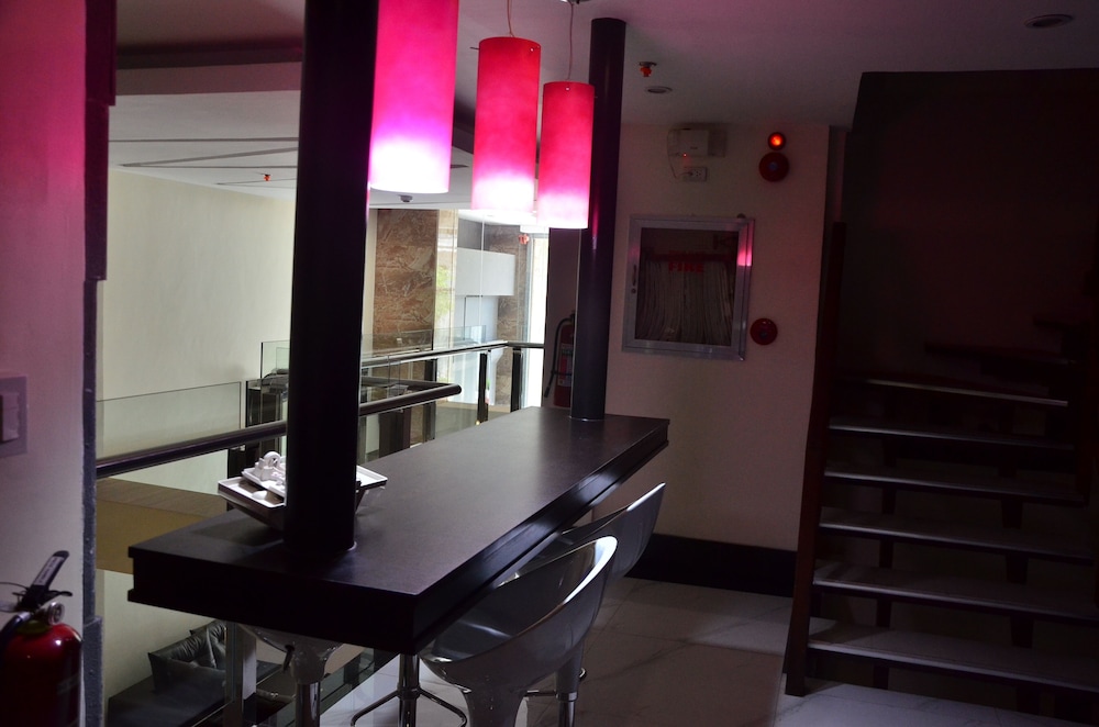 Oriental Zen Suites 33/50