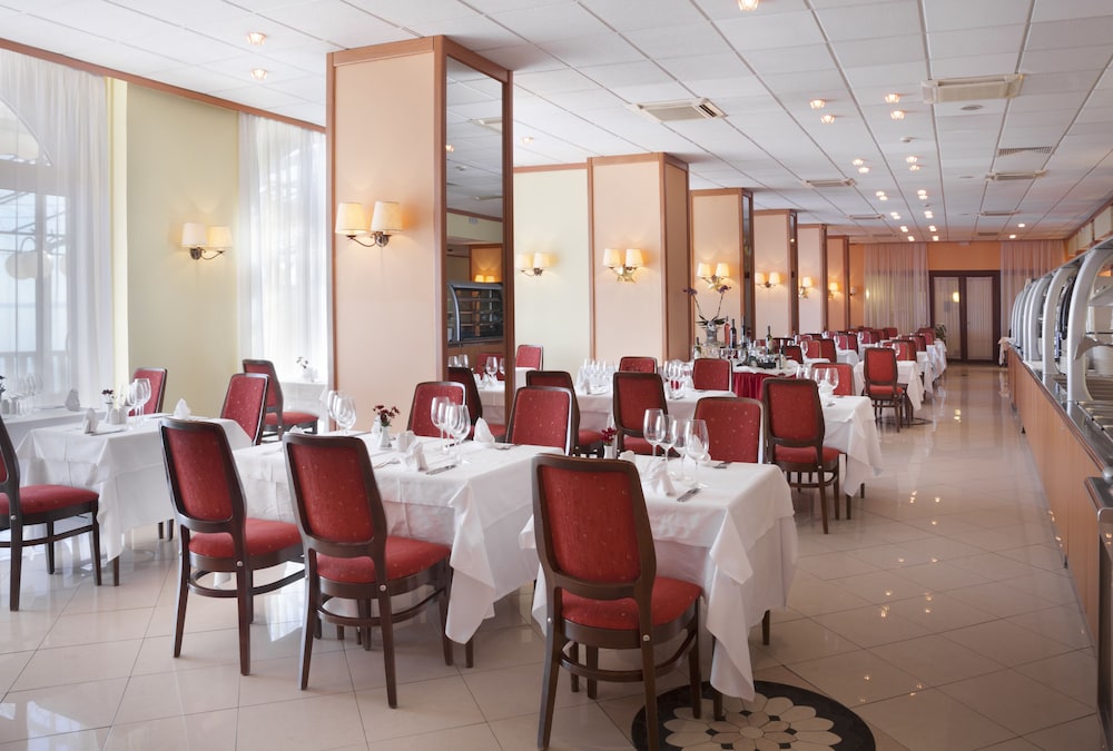 Hotel Kristal 45/60