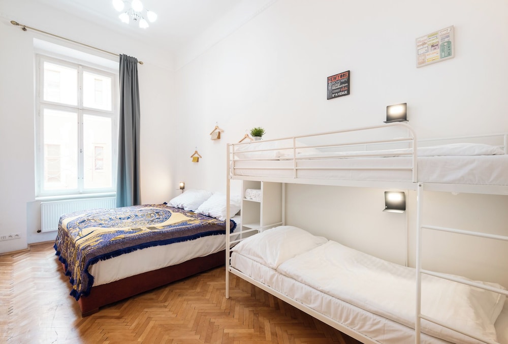 Hybernska Apartments 11/50