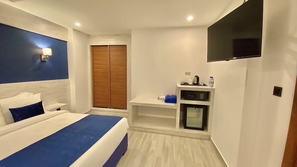 Kaani Palm Beach 25/61