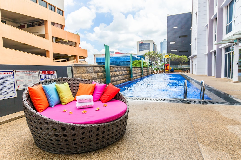 Ibis Styles Singapore Albert 42/48