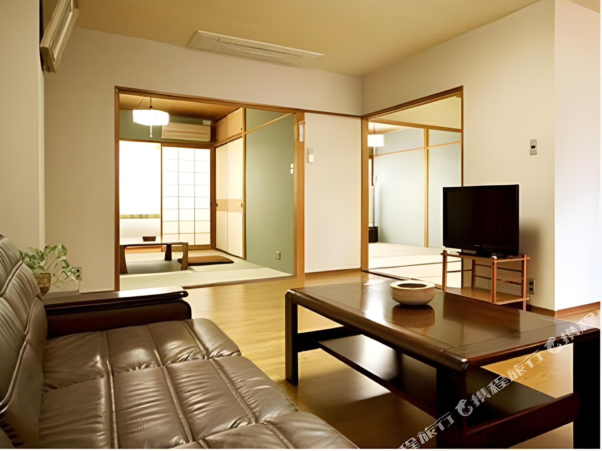 Gero Onsen Kanko Hotel Yumotokan 12/15