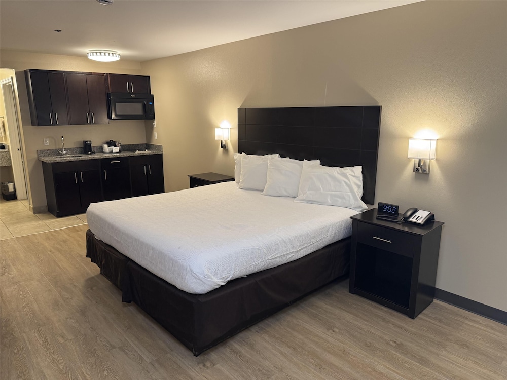 SureStay Studio by Best Western Gonzales 12/28