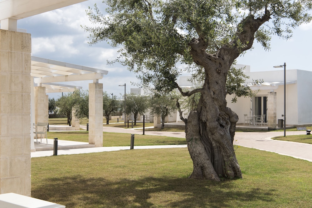 Cala Ponte Resort Spa 5/67