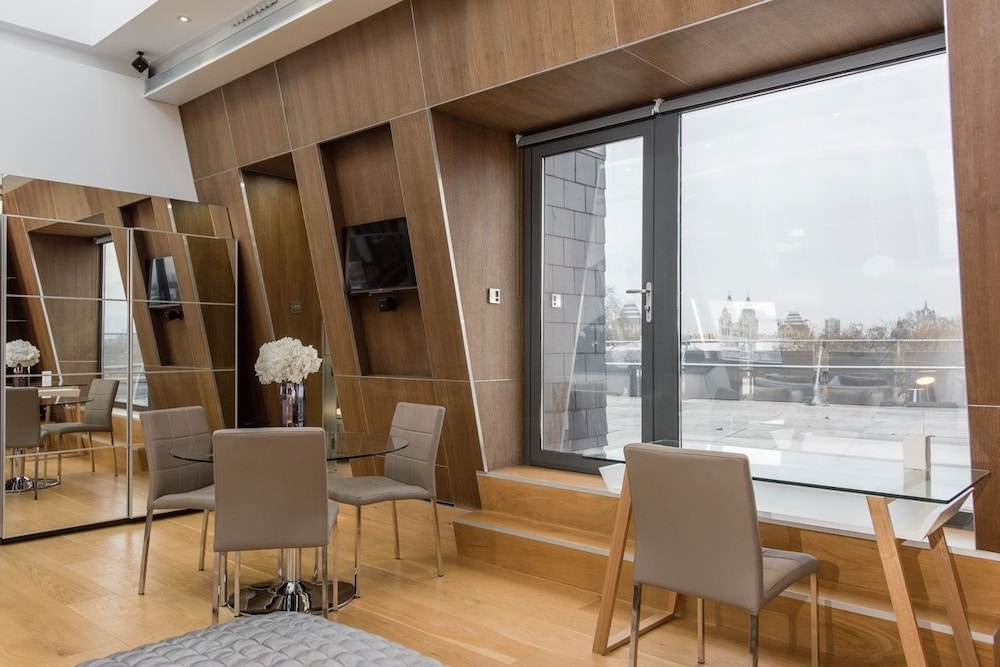 The Harrington Formerly Avni Serviced Apartments 55/71