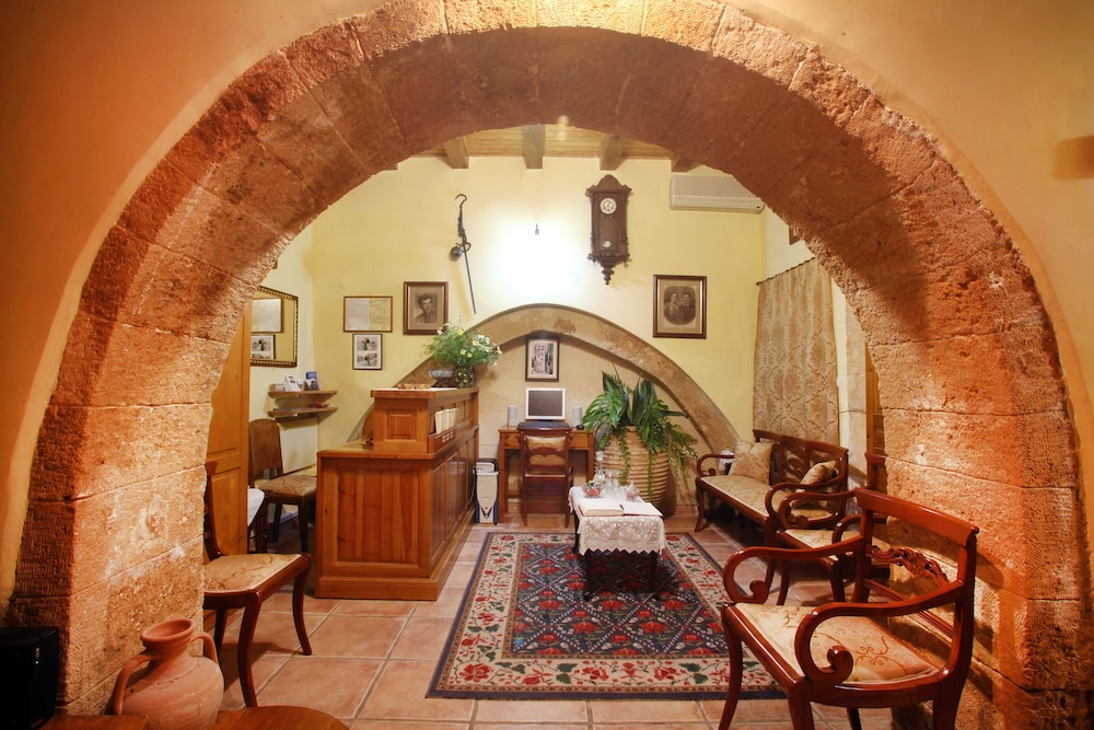 Palazzo Di Petro 31/50