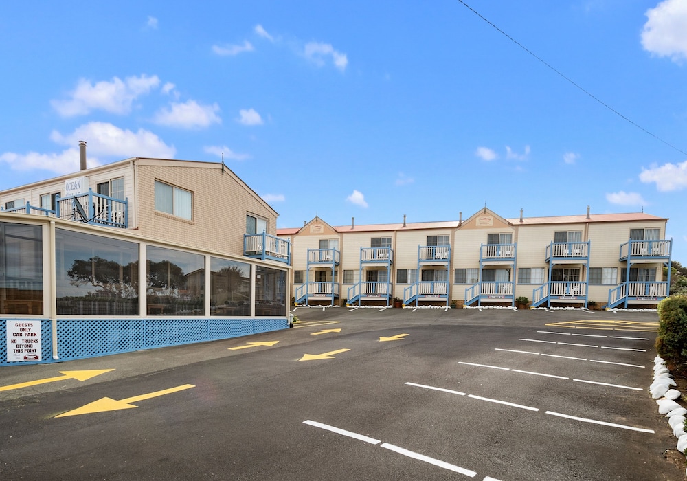 Amos House Swansea Ocean Villas 20/26
