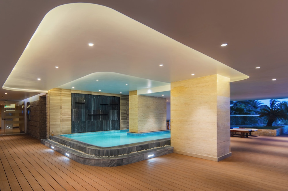 Starcity Bayfront Nha Trang Hotel 38/76