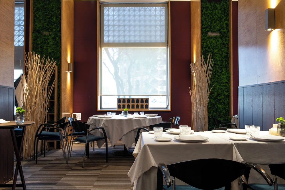 Catalonia Barcelona Plaza 41/54