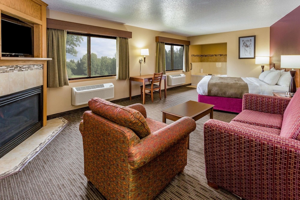 Americinn By Wyndham Proctor Duluth Black Woods 37/53