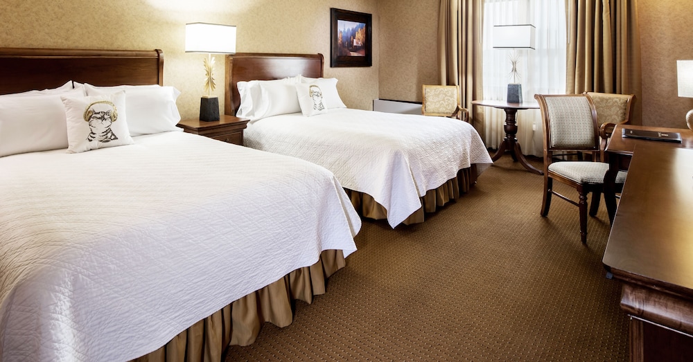 Grand Gateway Hotel 1/27