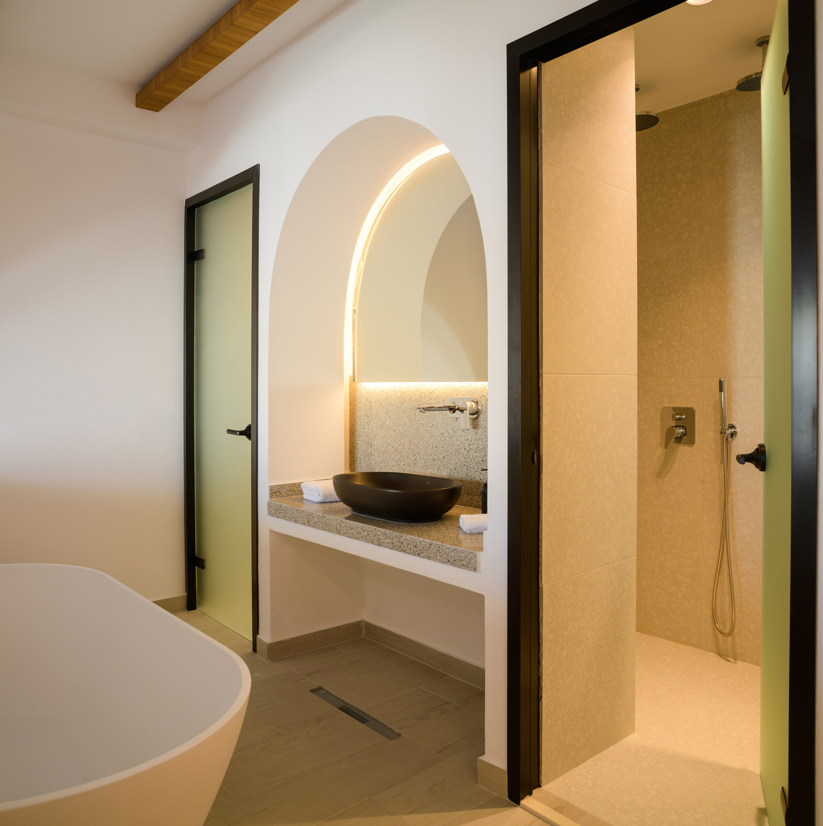 Safrani Suites 60/60
