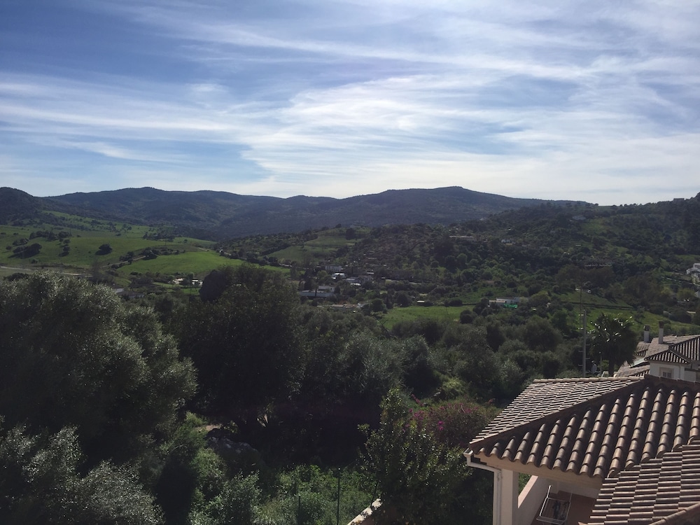 Hotel Sierra de Ubrique 38/45