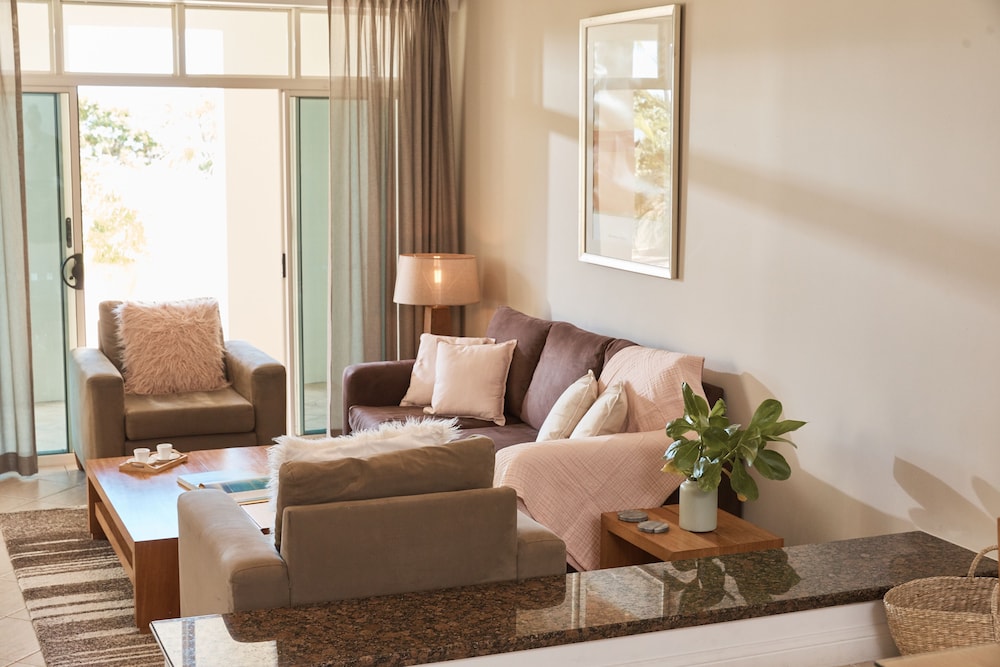 Sea Change Beachfront Apartments 33/53