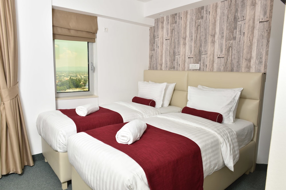 SUPERIOR, DOUBLE OR TWIN BED, PARK VIEW, BALCONY