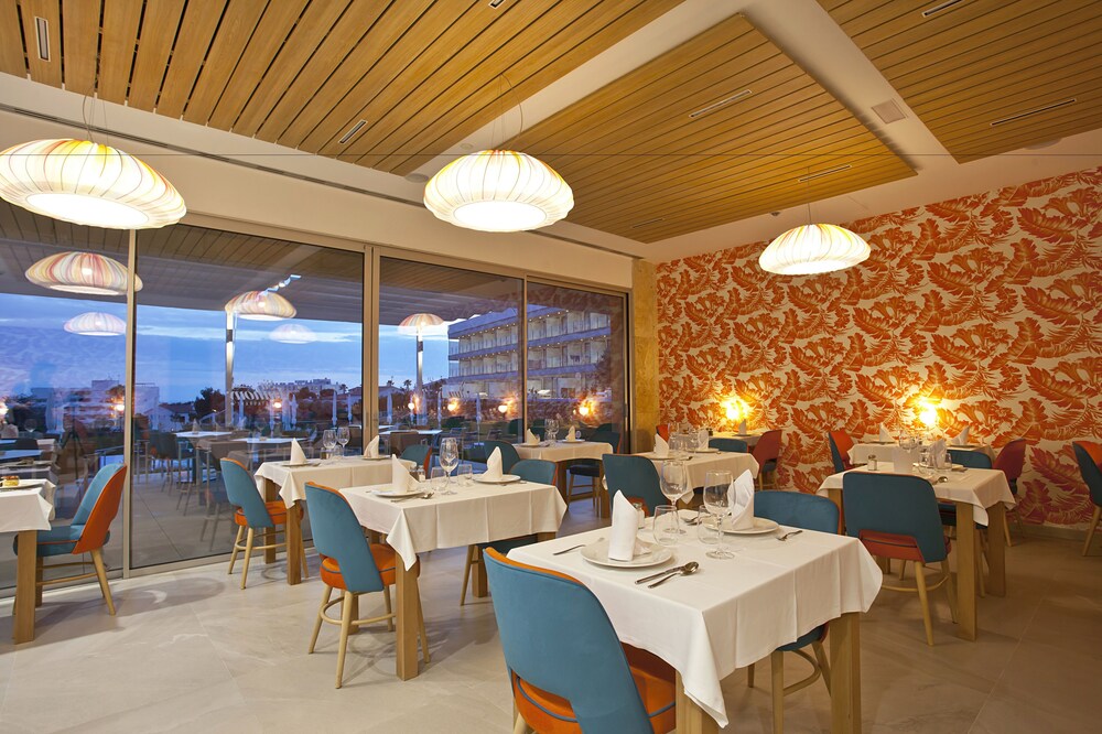 HOTEL 55 SANTO TOMAS 54/69