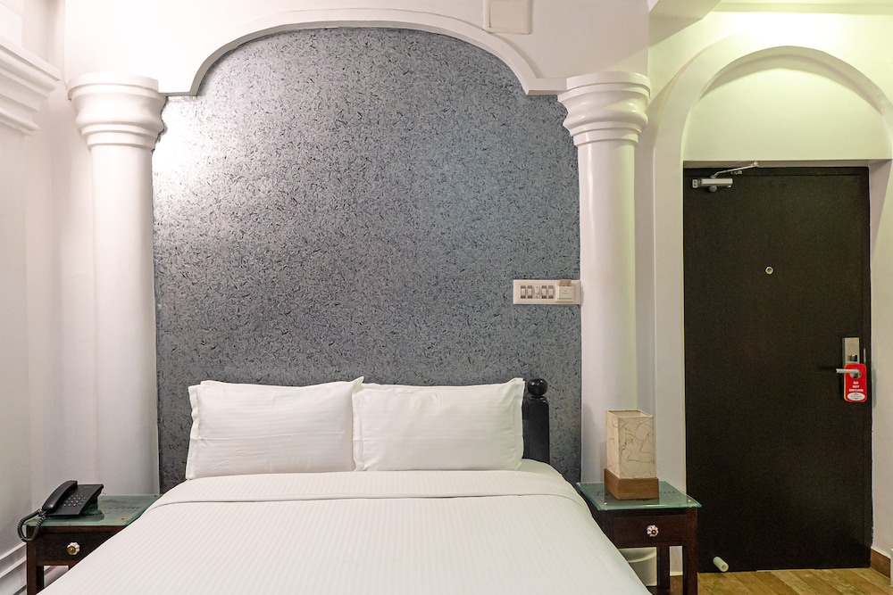 Le Chateau - A Heritage Boutique Hotel 27/72