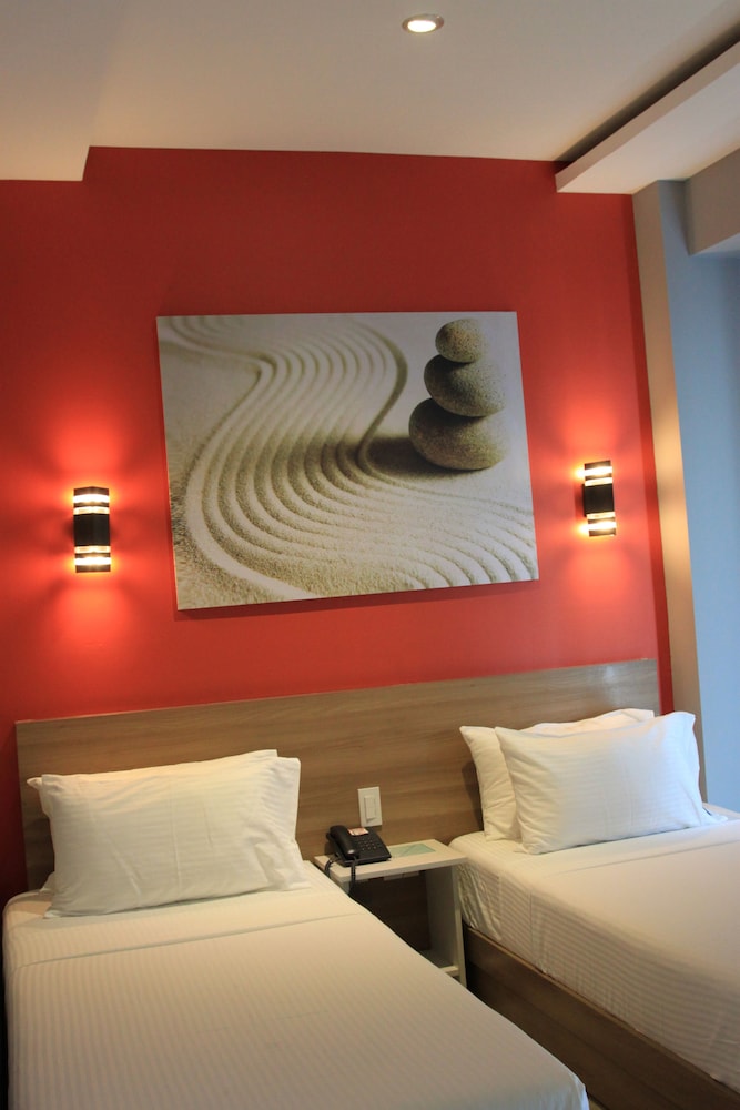 SUPERIOR, TWIN BEDS