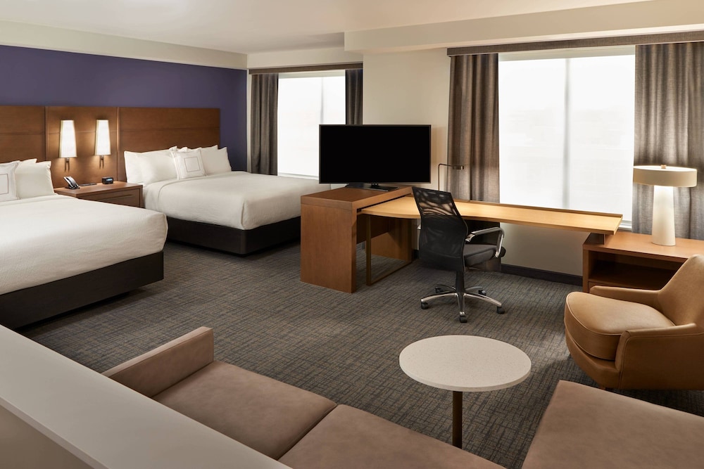 Residence Inn by Marriott Toronto Mississauga Southwest 7/25