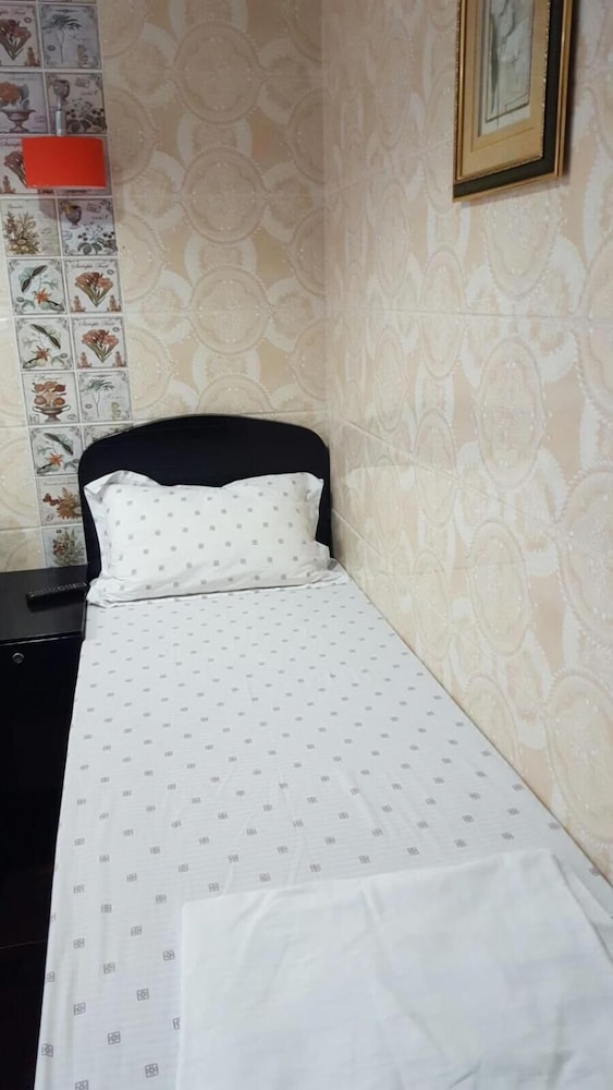 Dutch Hostel 29/39