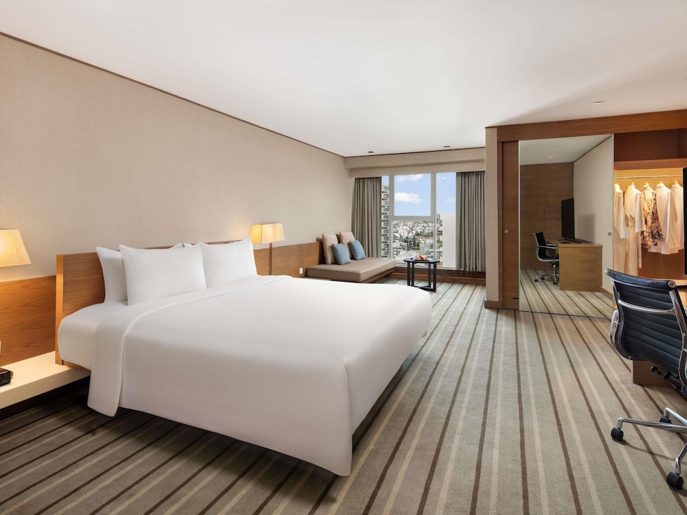 Grand Mercure Singapore Roxy 26/66