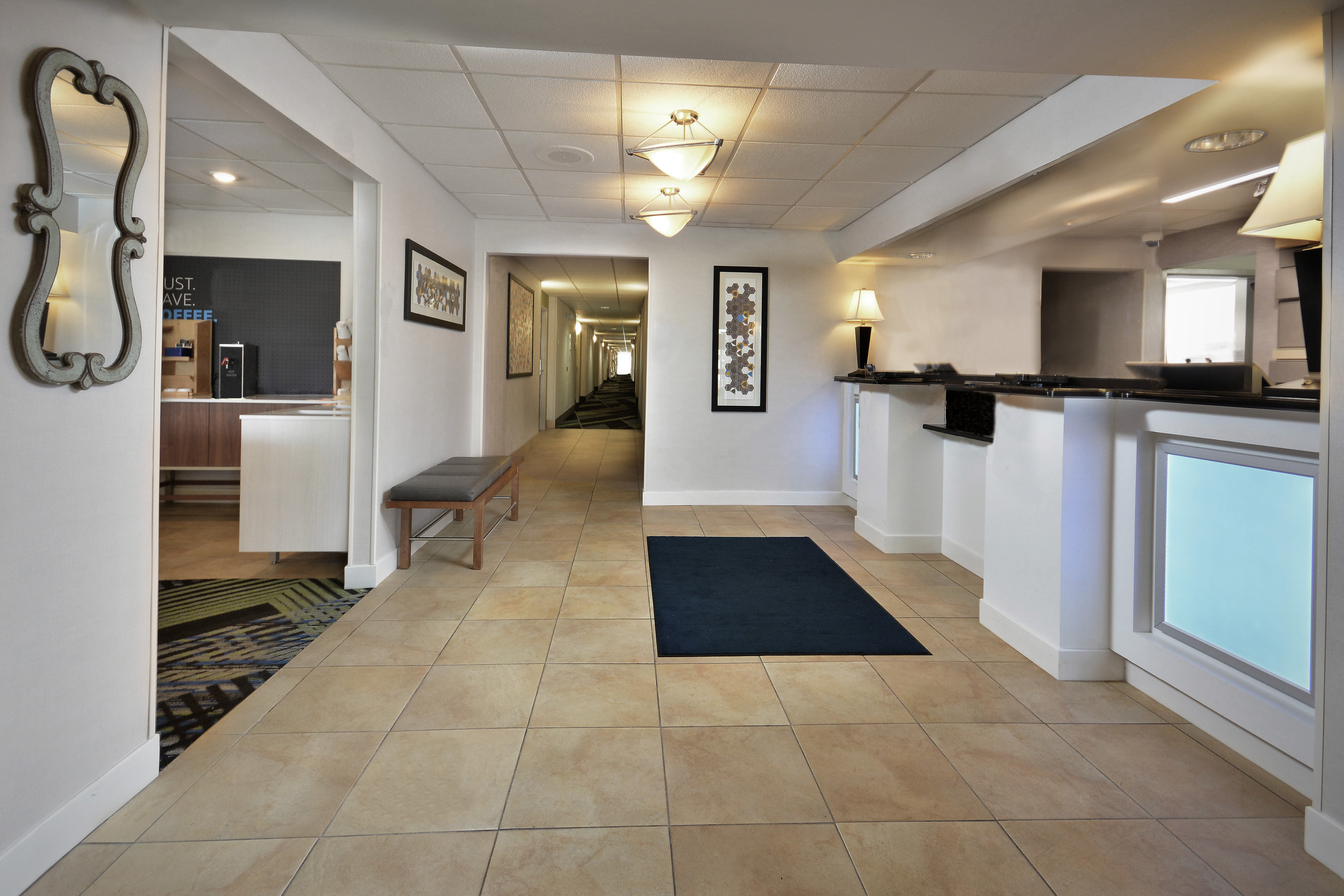 Holiday Inn Express Lynchburg 7/53