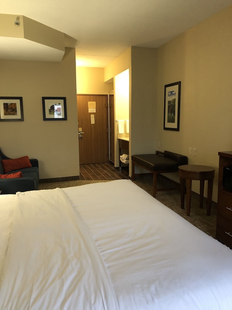 Superior, King Bed