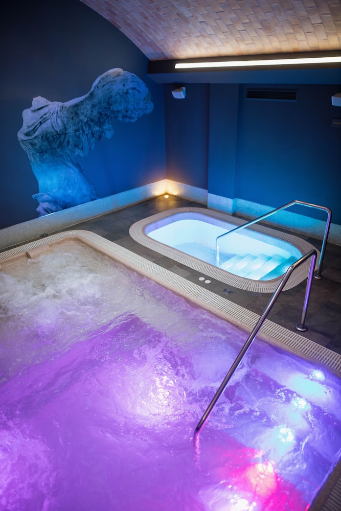 Myr Plaza Mercado Spa 24/50