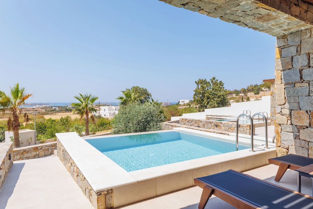 Kouros Blanc Paros 31/56