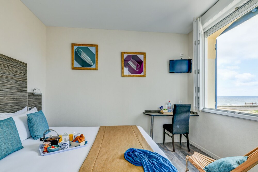 HOTEL DE FRANCE 29/52